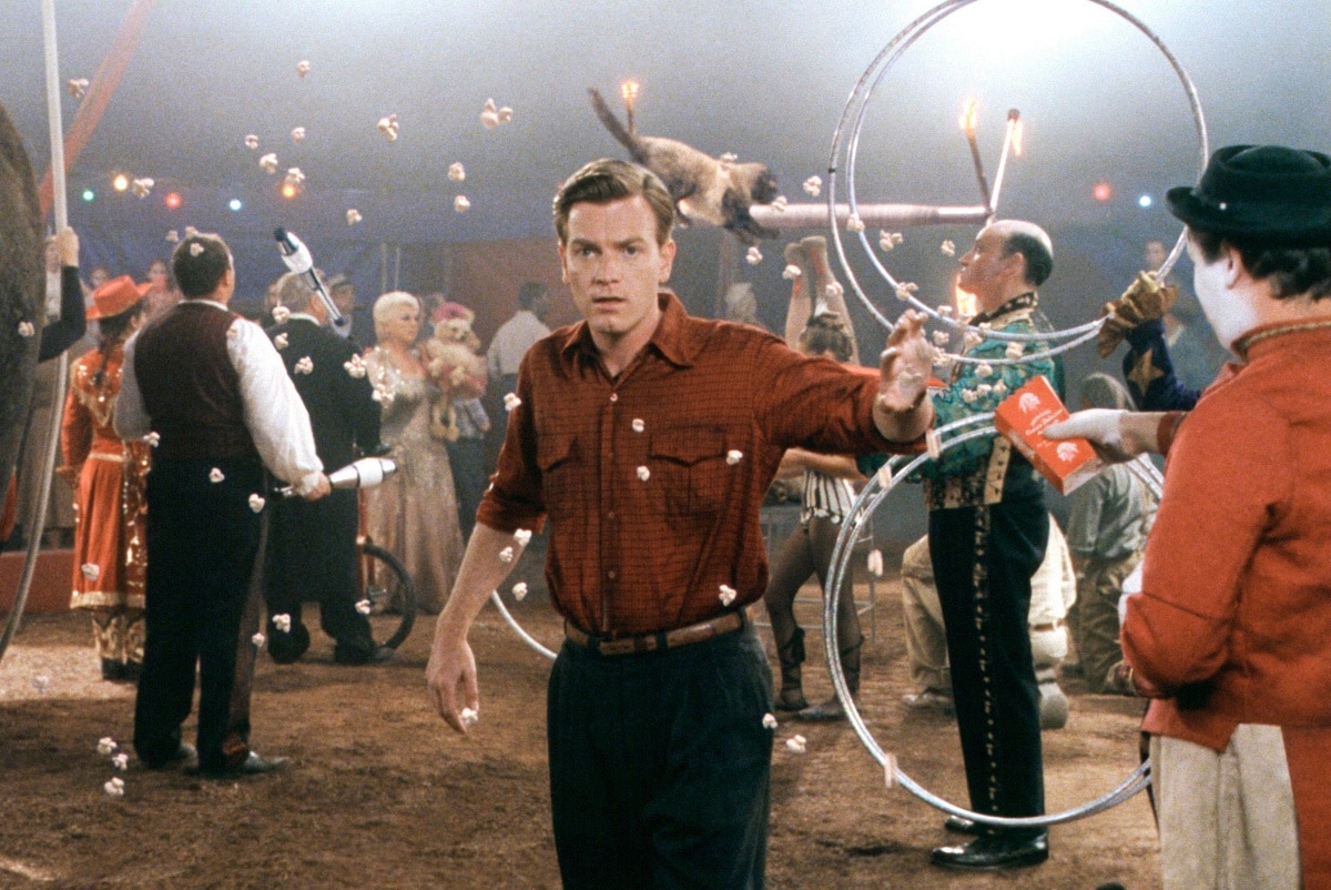Ewan McGregor stars as a young Edward Bloom, experiencing a magical moment at the circus in Tim Burton's 2003 fantasy film Big Fish