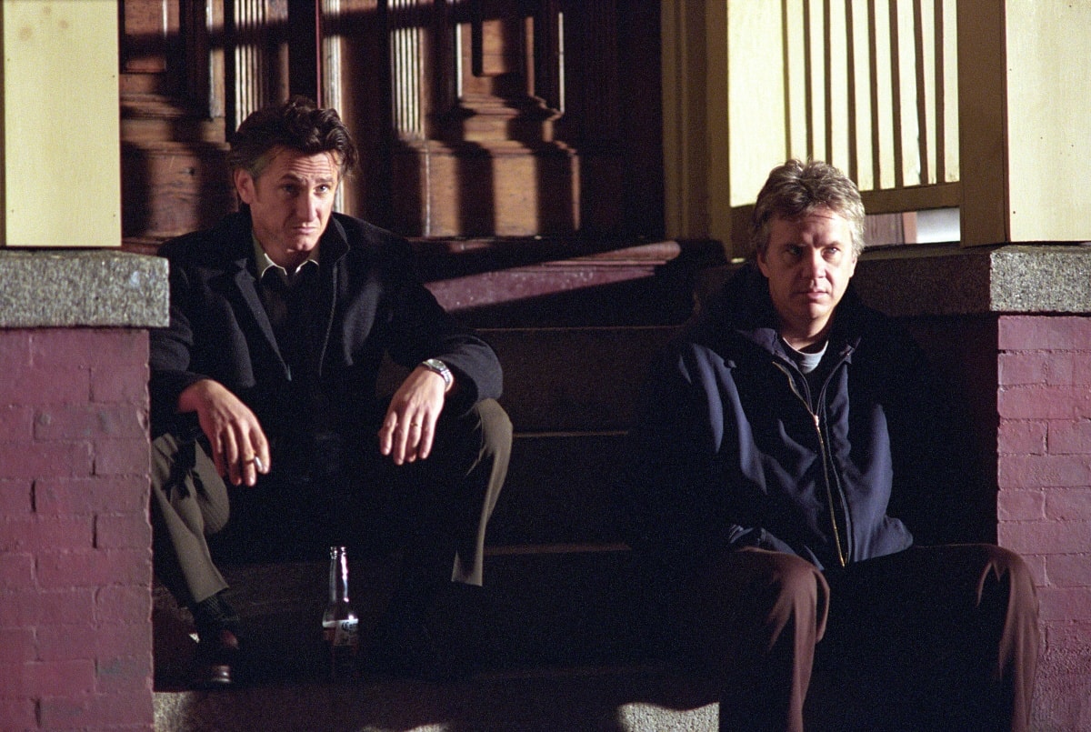 Sean Penn's portrayal of Jimmy Markum and Tim Robbins' performance as Dave Boyle in the 2003 neo-noir crime drama film Mystic River were nothing short of captivating