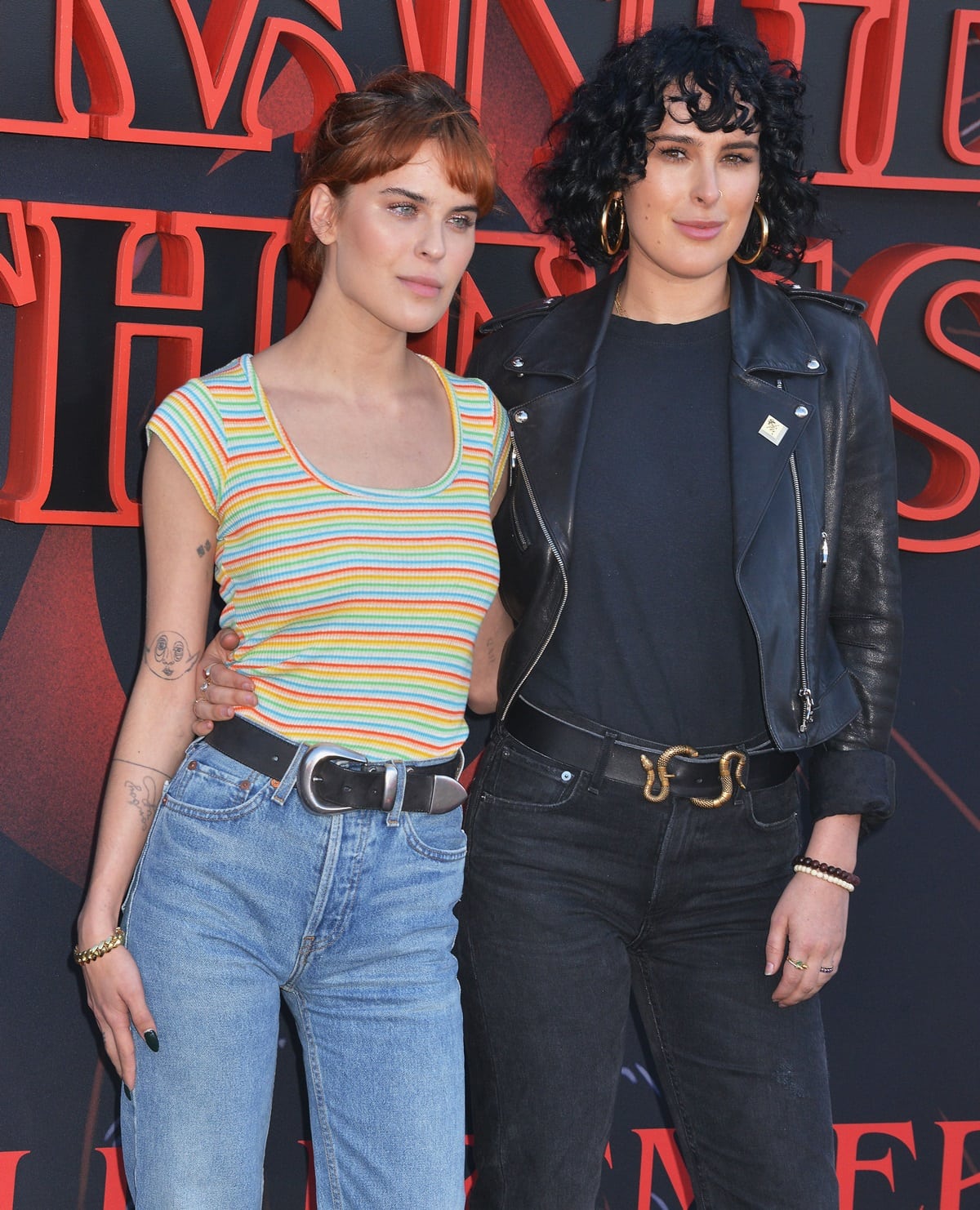 Tallulah Belle Willis has a height of approximately 5 feet 4 inches (1.63 meters), while her sister Rumer Willis stands taller at around 5 feet 6 inches (167.6 centimeters)