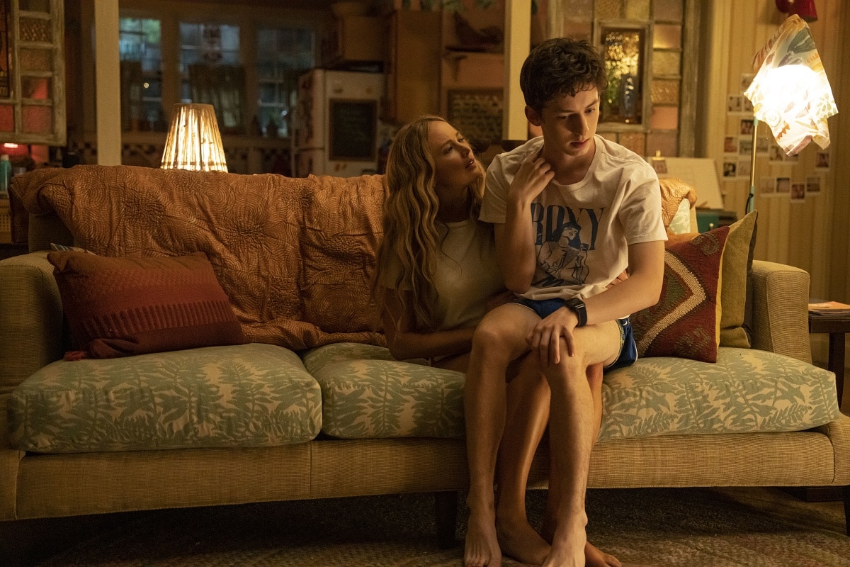 Jennifer Lawrence as Maddie Barker and Andrew Barth Feldman as Percy in the 2023 coming-of-age sex comedy film No Hard Feelings