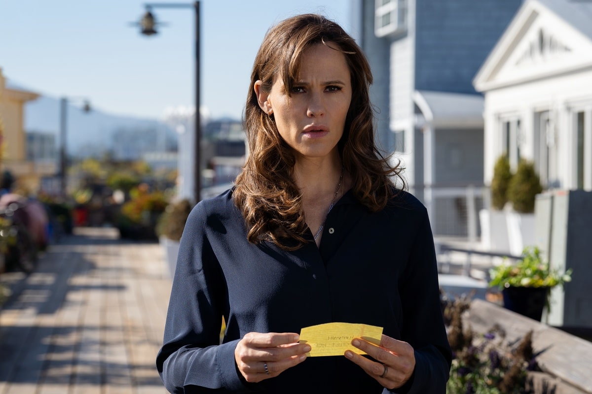 Jennifer Garner as Hannah Hall in the thriller television miniseries The Last Thing He Told Me