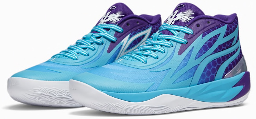 The LaMelo Ball x Puma MB.02 Fade Sneaker is done in a Hornets-inspired colorway and features a Nitro-infused midsole