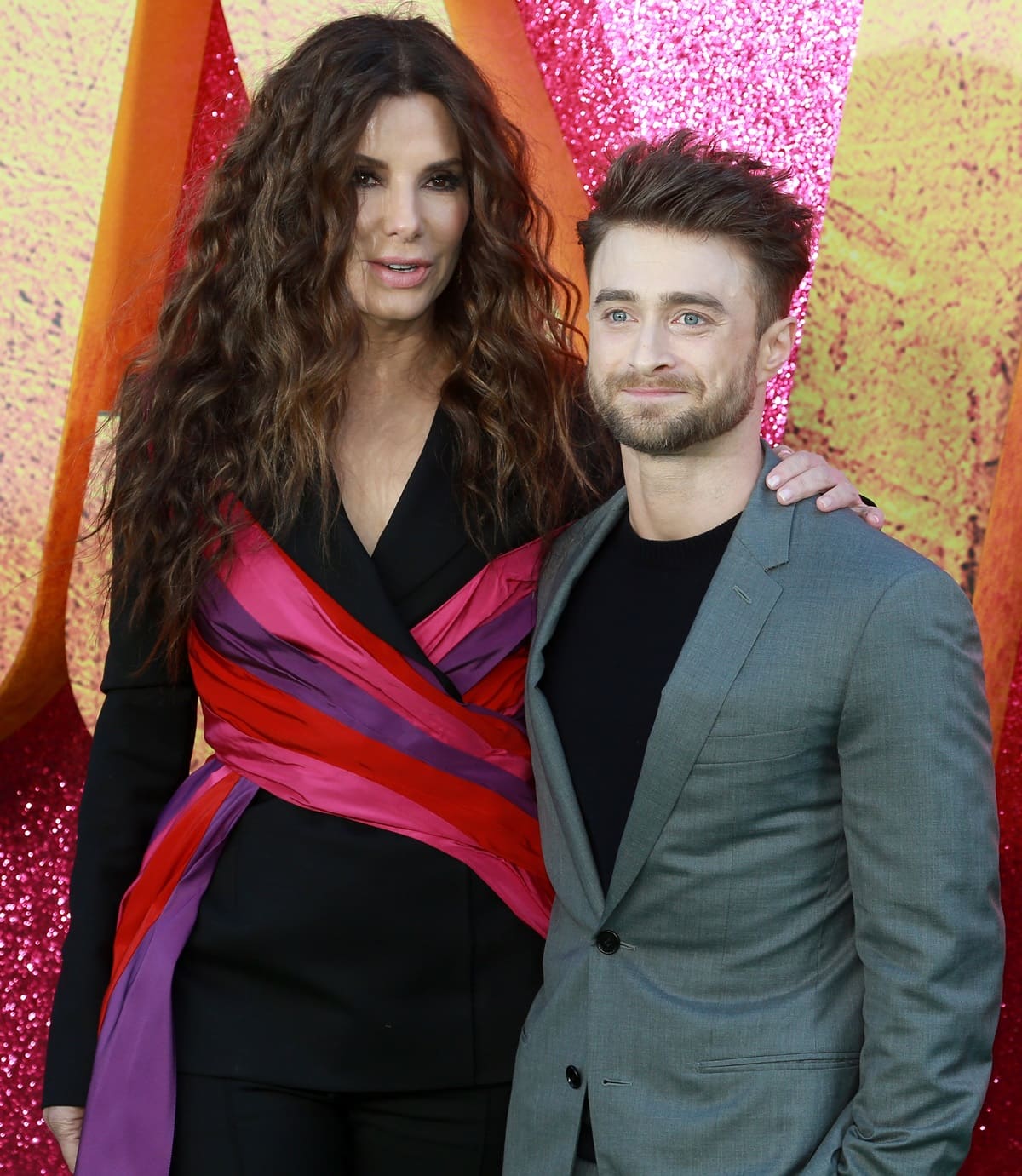There is a noticeable height difference between Sandra Bullock, who stands at 5ft 7 (170.2 cm), and Daniel Radcliffe, whose height is 5ft 4 ½ (163.8 cm)