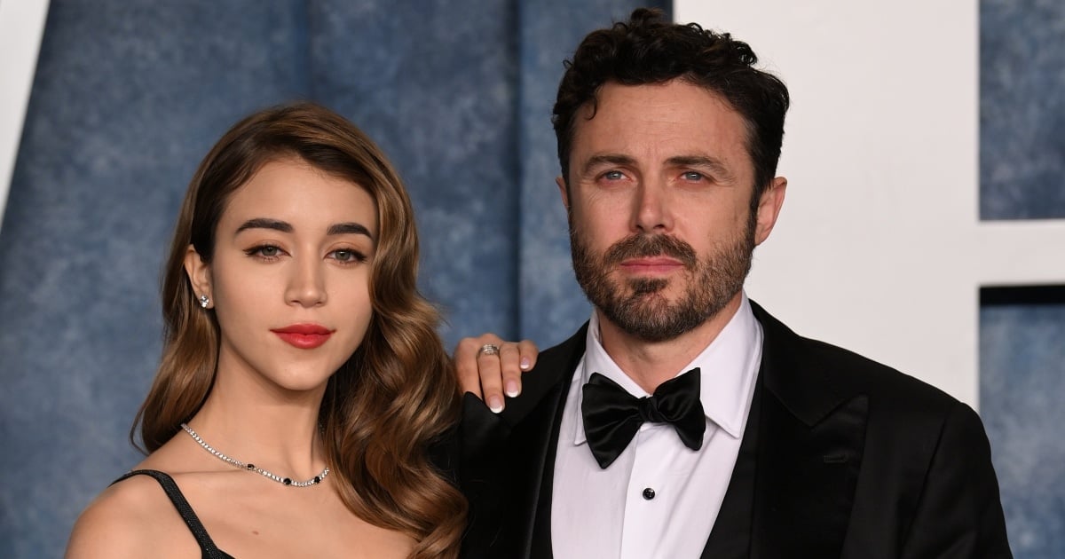 Casey Affleck's Girlfriend Caylee Cowan Goes Prehistoric for