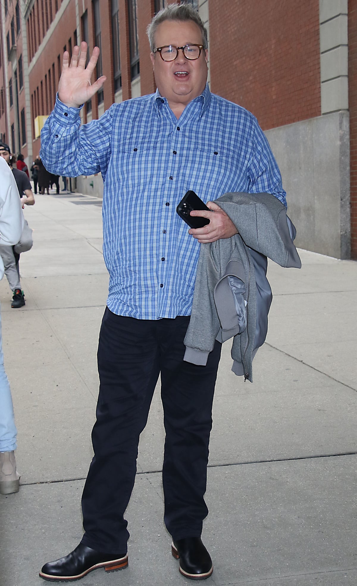 Eric Stonestreet stands at 6 feet and has a net worth of $23 million