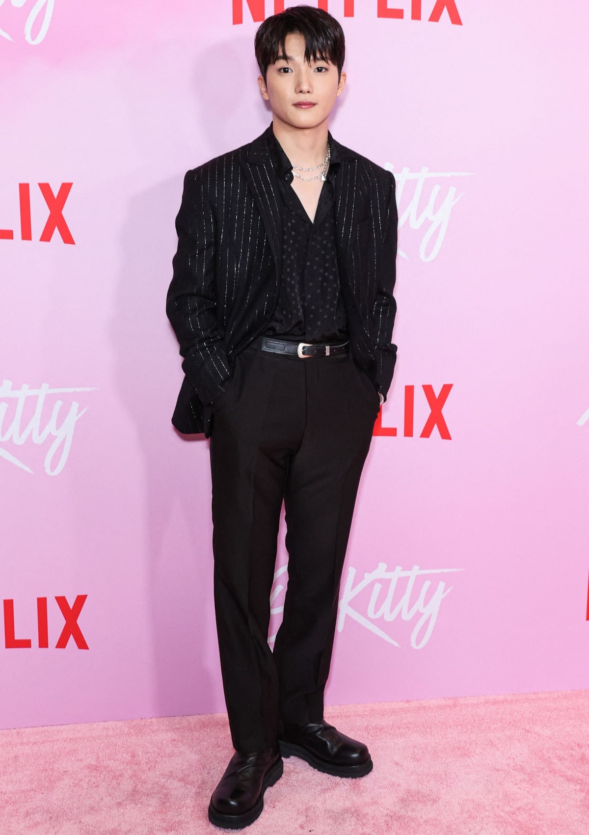 Min Yeong Choi in head-to-toe black at the Los Angeles premiere event of Netflix’s XO, Kitty Season 1