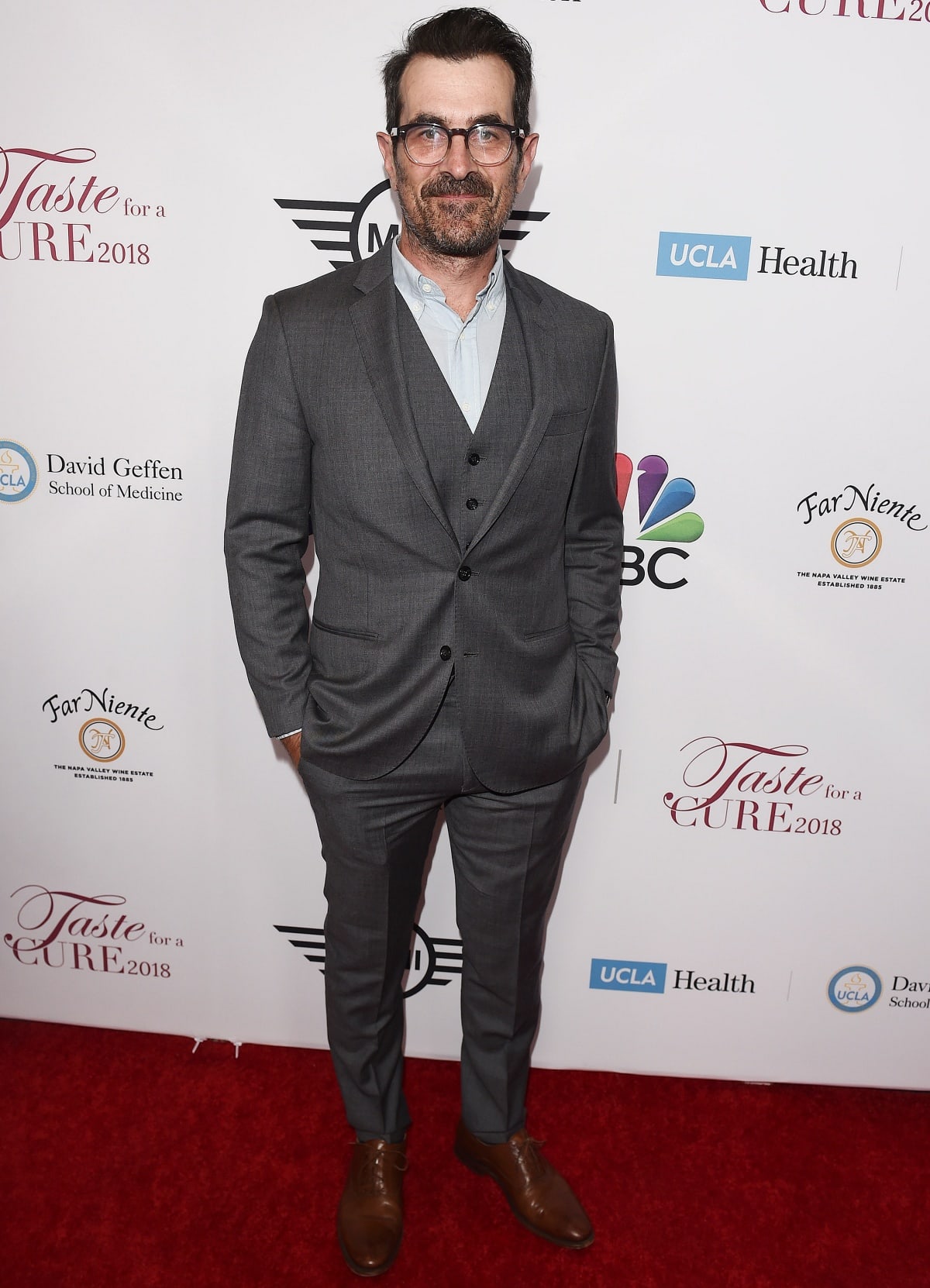 Ty Burrell stands at an impressive height of 6 feet and has a net worth of $26 million