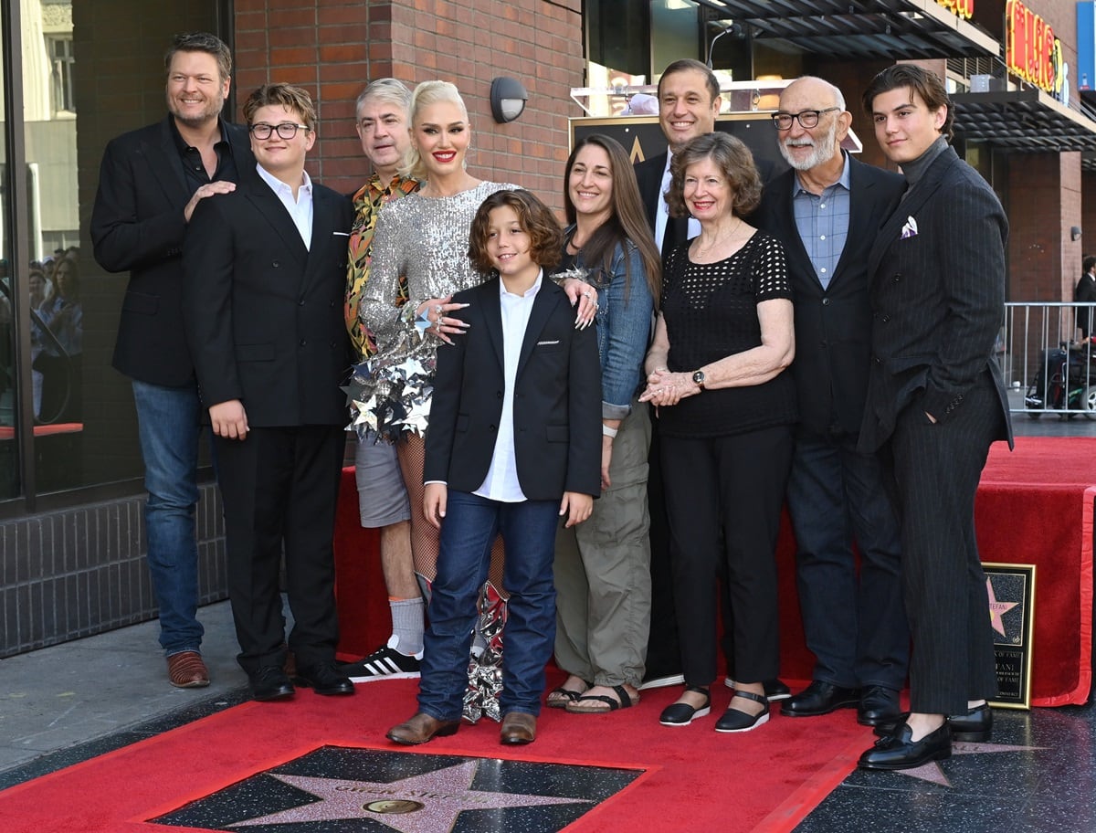 Blake Shelton, Zuma Rossdale, Eric Stefani, Gwen Stefani, Apollo Rossdale, Jill Stefani, Todd Stefani, Patti Stefani, Dennis Stefani, and Kingston Rossdale at the star ceremony