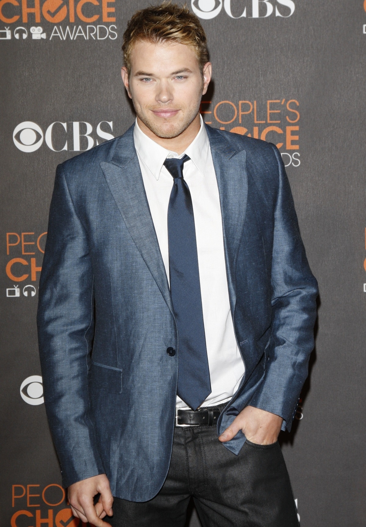 Kellan Lutz towers at 6 feet and ¼ inch, and he has a $5 million net worth