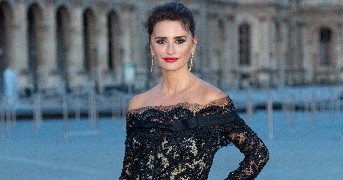 Penélope Cruz Showcases Ageless Beauty in Sheer Lace Giambattista Valli