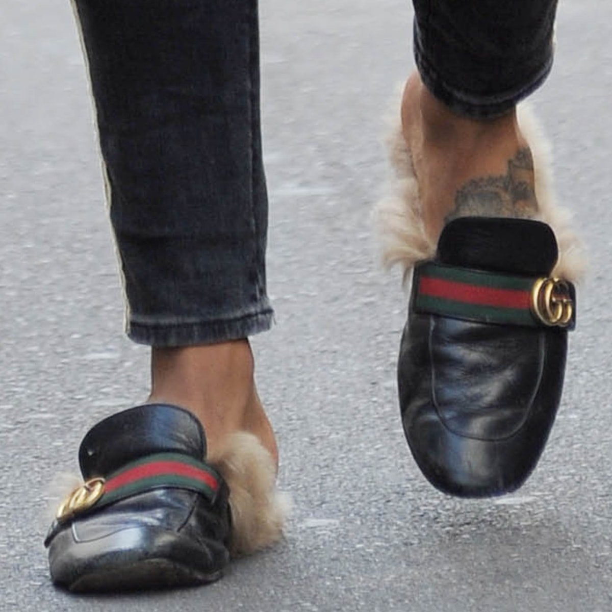 Gucci is renowned for its distinctive designs, from the iconic double G logo to the elegant horse-bit detail, embodying luxury and Italian craftsmanship