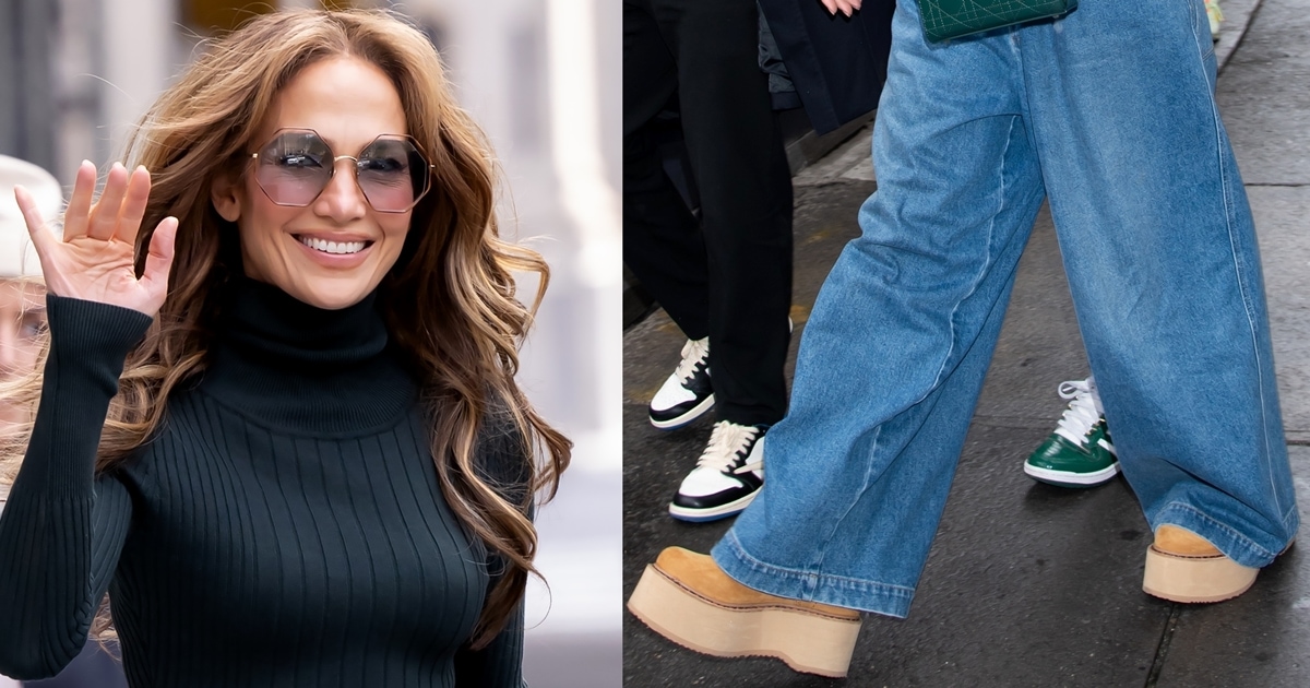 Strolling in Style: Jennifer Lopez Exudes Casual Chic in Green Cropped ...