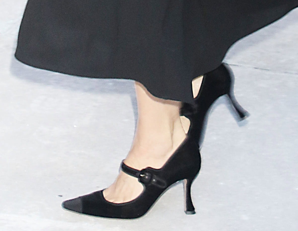 Constance Zimmer slips into the feminine but edgy Alexandre Birman “Jada” Mary Jane pumps featuring grosgrain cap toes, trims, and flared heels