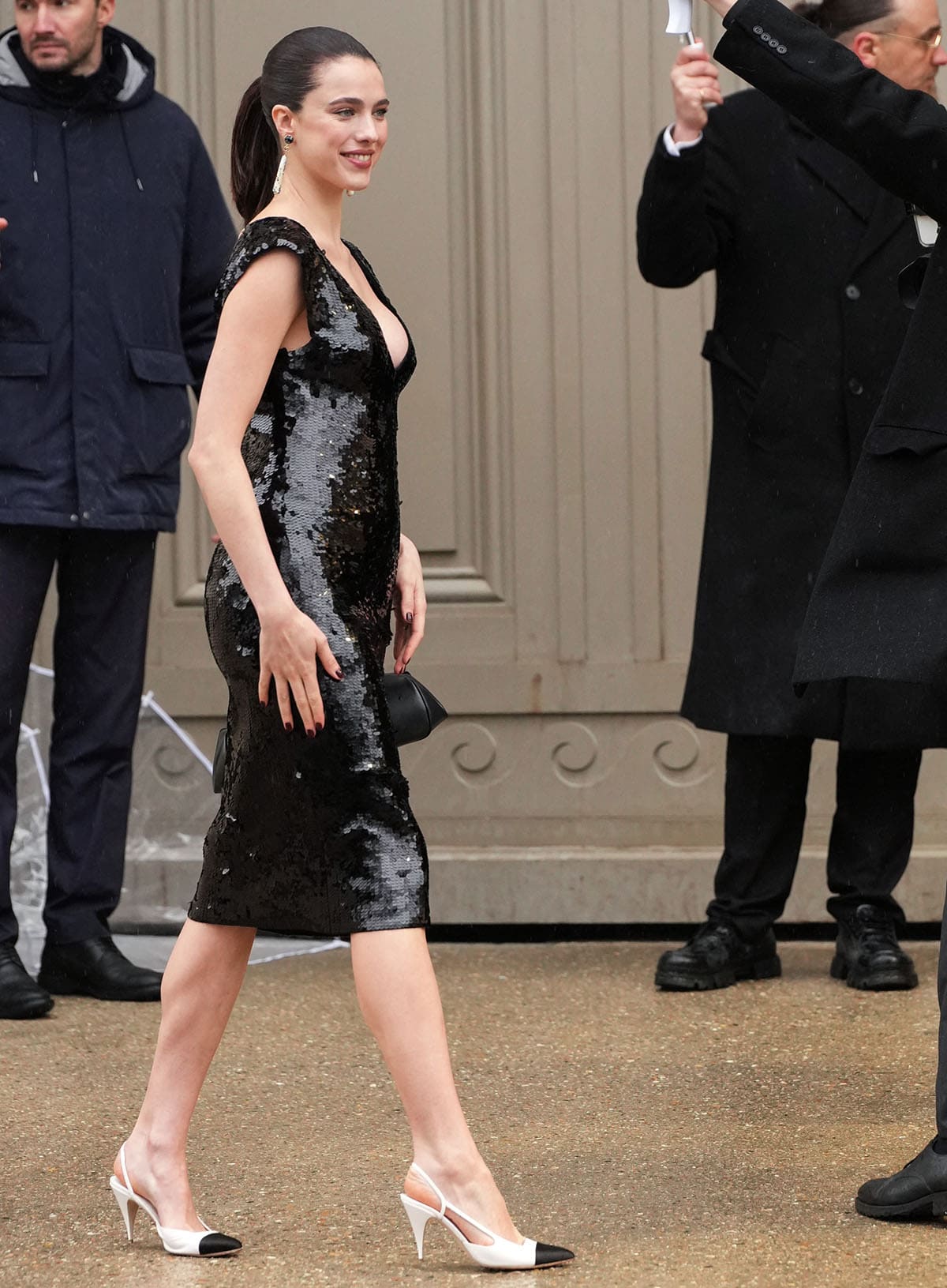 Margaret Qualley leads the glamour in black and white at the Chanel Paris Fashion Week Haute Couture Spring/Summer 2026 presentation