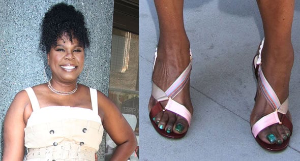 Leslie Jones Pairs Rokh Trench Dress With Colorful Fendi Colibrì Sandals on Live with Kelly and Mark